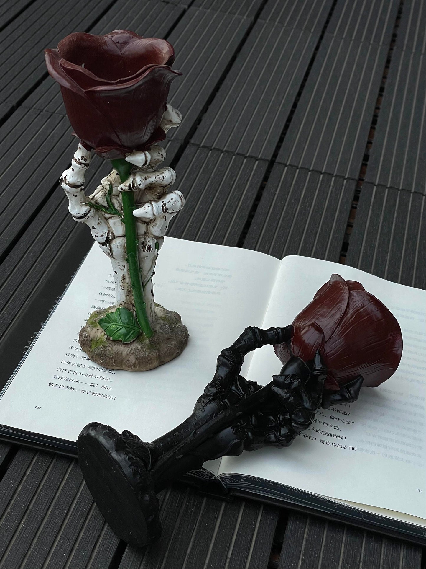 Halloween Gift—Handmade Rose Candle Holder💀🥀(Free Candle)