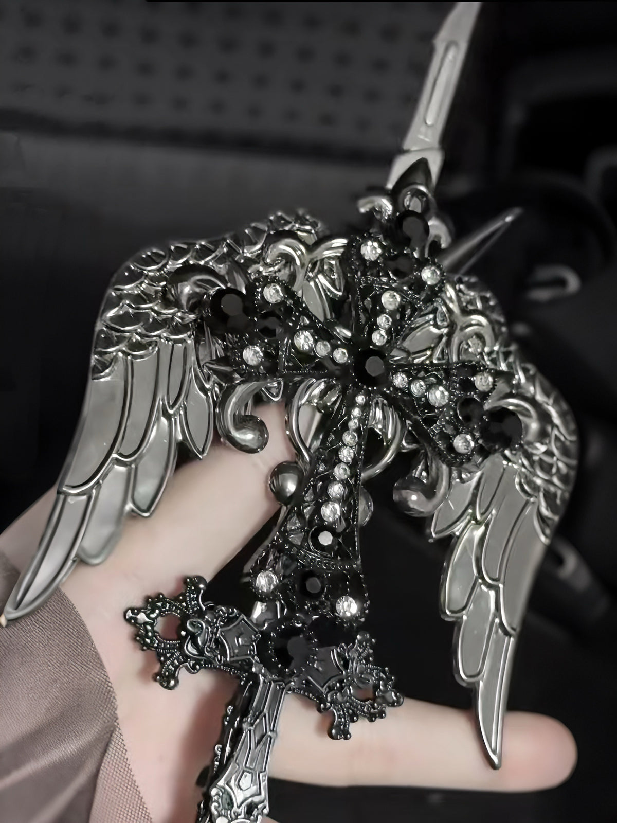 Raven Cross Wings Art Tool 🐦‍⬛