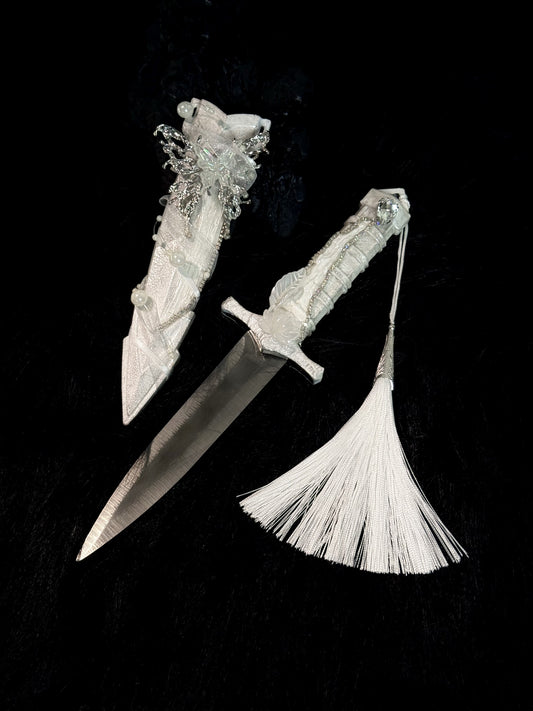 Handmade Dagger - Pearl oyster 🐚